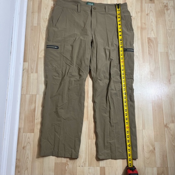 L.L Bean Hiking Men's Water-Resistant Cresta Hiking Pants, Standard Fit 38X29 - Picture 2 of 7